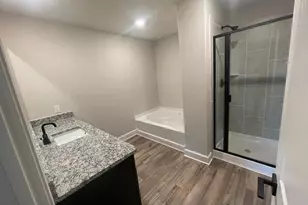 312 Lone Wolf Trl, Fort Worth, TX 76120 - Photo 24