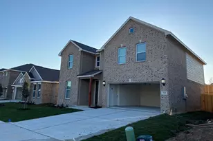 312 Lone Wolf Trl, Fort Worth, TX 76120 - Photo 4