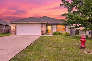 621 Apple Cross Dr, Robinson, TX 76706 - Photo 2