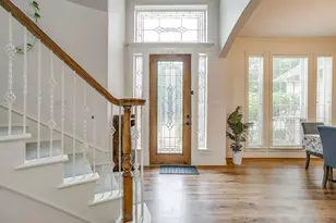 912 Thomas Crossing Dr, Fort Worth, TX 76028 - Photo 6