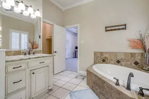 912 Thomas Crossing Dr, Fort Worth, TX 76028 - Photo 22