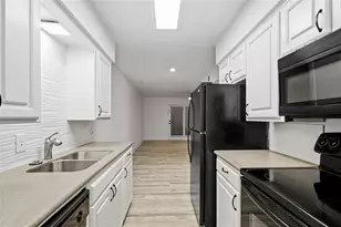 2729 Hurstview Dr, Hurst, TX 76054 - Photo 6