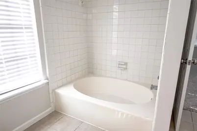 2558 Slaton Drive, Grand Prairie, TX 75052 - Photo 18