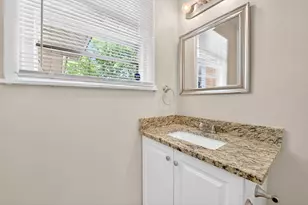2539 Hillsboro Ave, Dallas, TX 75228 - Photo 20