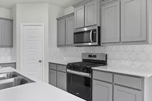 304 Potato St, Keene, TX 76059 - Photo 8