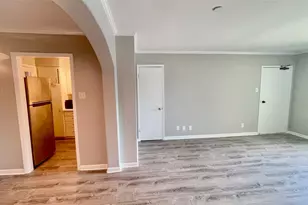 3215 Douglas Ave, Dallas, TX 75219 - Photo 2