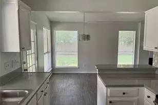 1213 Garden Terrace Dr, Irving, TX 75060 - Photo 4