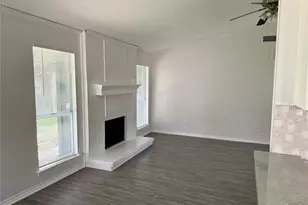 1213 Garden Terrace Dr, Irving, TX 75060 - Photo 2