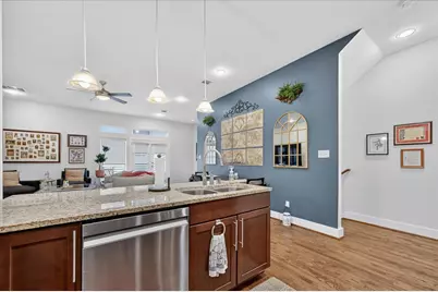 5618 Lindell Avenue #6, Dallas, TX 75206 - Photo 8