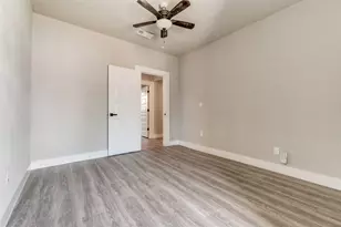 1247 Georgia Ave, Dallas, TX 75216 - Photo 10