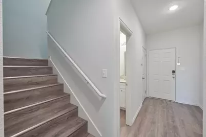 1728 E Powell Avenue, Fort Worth, TX 76104 - Photo 6