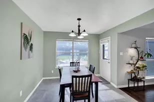 313 Shadow Bend Dr, Red Oak, TX 75154 - Photo 12