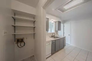 3031 Lela St, Irving, TX 75061 - Photo 14