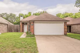 3031 Lela St, Irving, TX 75061 - Photo 2