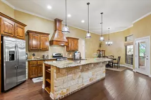 1125 Whispering Oaks, China Spring, TX 76633 - Photo 8
