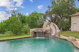 1125 Whispering Oaks, China Spring, TX 76633 - Photo 32