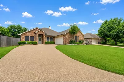 2230 Park Hurst Drive, Arlington, TX 76001 - Photo 4
