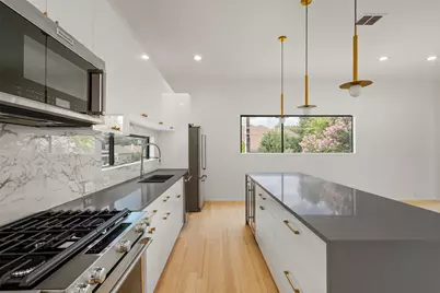 4230 Munger Avenue #A, Dallas, TX 75204 - Photo 10