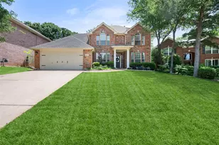 2014 Marie Weldon Ln, Arlington, TX 76001 - Photo 1