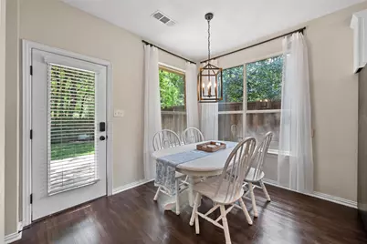2014 Marie Weldon Lane, Arlington, TX 76001 - Photo 16