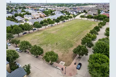 8201 Chief Spotted Tail Drive, McKinney, TX 75070 - Photo 28