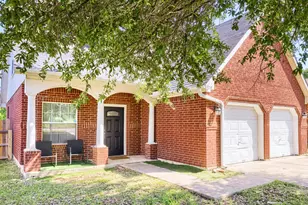 1214 S Belt Line Rd, Dallas, TX 75253 - Photo 2