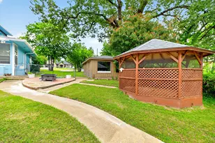 132 Shady Shores Dr, Mabank, TX 75156 - Photo 6