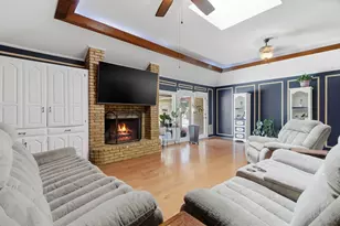 1025 Hampshire Ln, Carrollton, TX 75007 - Photo 8
