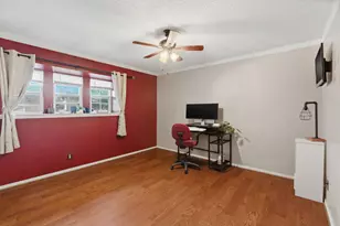 1025 Hampshire Ln, Carrollton, TX 75007 - Photo 16