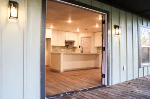 603 N 1st St, Midlothian, TX 76065 - Photo 6