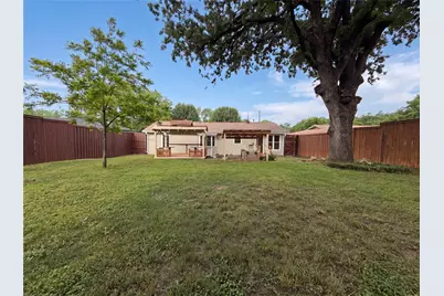 801 Cannon Drive, Euless, TX 76040 - Photo 24