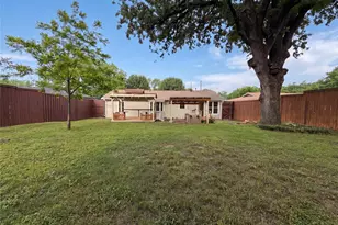 801 Cannon Dr, Euless, TX 76040 - Photo 24