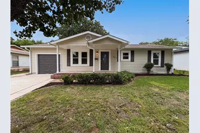 801 Cannon Drive, Euless, TX 76040 - Photo 1