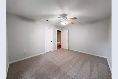 801 Cannon Drive, Euless, TX 76040 - Photo 8