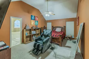334 Meadow Creek Dr, Duncanville, TX 75137 - Photo 10