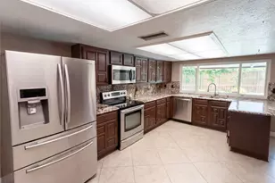 6302 Zanes Ct, Plano, TX 75023 - Photo 2