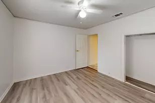 7047 Red Bud Dr, Dallas, TX 75227 - Photo 14