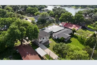 3810 Roaring Springs Court, Granbury, TX 76048 - Photo 12