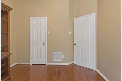 8180 Holliday Road, Lantana, TX 76226 - Photo 24