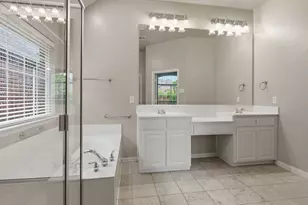 8180 Holliday Rd, Lantana, TX 76226 - Photo 18