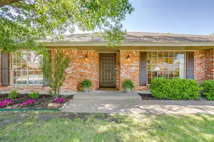 3733 Fenton Ave, Fort Worth, TX 76133 - Photo 2