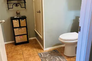 518 Pecan Acres Ct, Arlington, TX 76013 - Photo 24