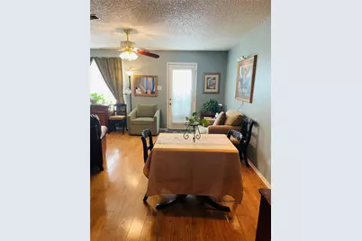 518 Pecan Acres Court, Arlington, TX 76013 - Photo 2
