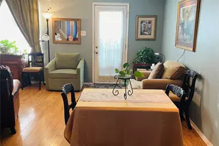 518 Pecan Acres Ct, Arlington, TX 76013 - Photo 2