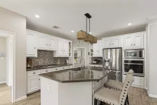 511 Royal Lakes Blvd, Richmond, TX 77469 - Photo 12