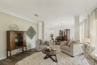 511 Royal Lakes Boulevard, Richmond, TX 77469 - Photo 4