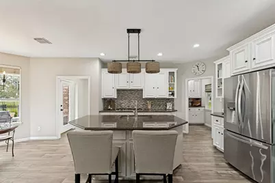 511 Royal Lakes Boulevard, Richmond, TX 77469 - Photo 12