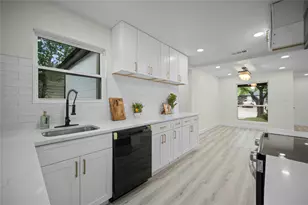 1110 Ryan Ave, Carrollton, TX 75006 - Photo 10