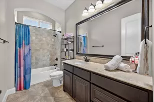 4500 Knoll Ridge Dr, Fort Worth, TX 76008 - Photo 20