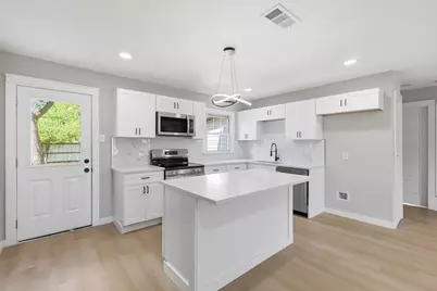 [Address not provided], Arlington, TX 76010 - Photo 8